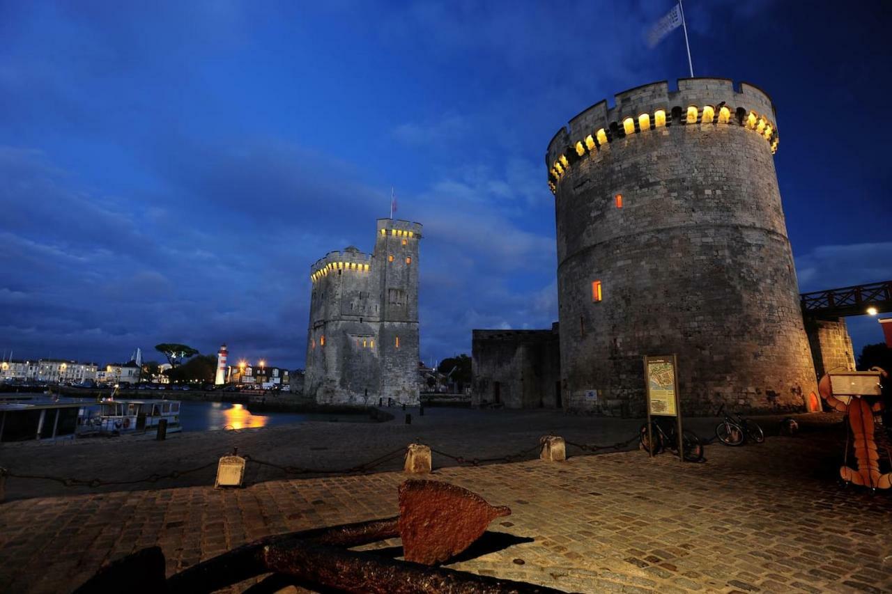 Appart Calme & Moderne Au Coeur De La Ville + Wifi La Rochelle  Exterior foto